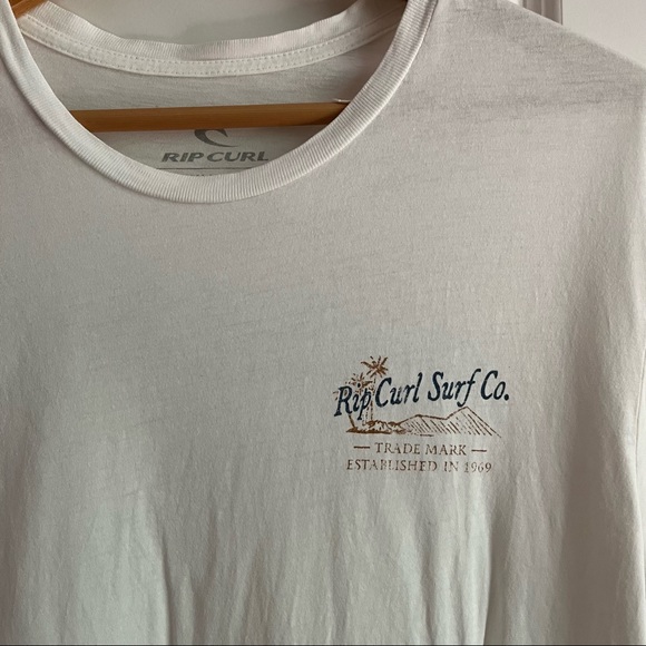 EUC Rip Curl T Shirt, White - Picture 2 of 3